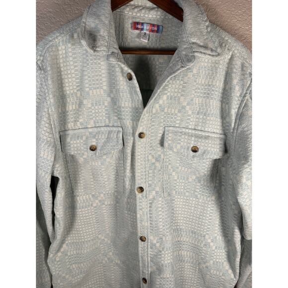 Urban Outfitters Women’s Textured Button-Up Shacket Light Blue Size Medium - Picture 4 of 5